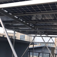 Structure de hangar solaire personnalisée BIPV, conception étanche, système de montage solaire, toit solaire, panneau solaire