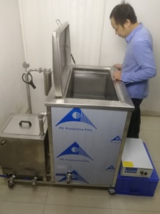 Nouveau Nettoyeur Électrique Industriel à Ultrasons Haute Capacité 1800W 135L DPF pour <span class=keywords><strong>Nettoyage</strong></span> à l'Eau Chaude de PCB, Disques Vinyles et Pièces Automobiles - Product Image 6