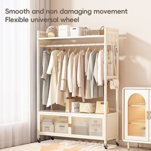 Estante de Almacenamiento Moderno para Muebles del Hogar de Gran Capacidad con Ruedas Universales, Perchero Móvil para Sala de Estar - Product Image 3