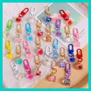 Porte-clés Cœur Transparent en Acrylique Scintillant Adorable pour Voiture, Sac à Main, Breloques Décoratives DIY - Product Image 6