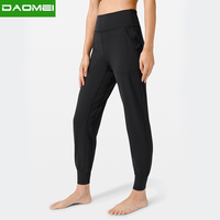 Leggings de gymnastique de compression taille haute design Pantalon de yoga avec poches Vêtements de sport pour femmes personnalisés avec votre nom de marque