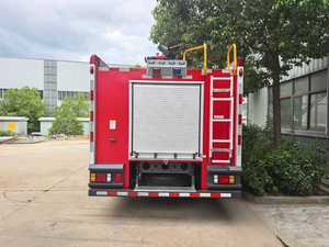 Camion de sauvetage forestier 4x2 neuf au prix d'usine, camion de pompier de 4000 litres d'eau, camions de lutte contre les incendies - Product Image 3