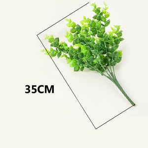 Vendita calda stile nordico in vaso pianta verde eucalipto artificiale pianta di plastica decorazione pianta di palma artificiale - Product Image 6