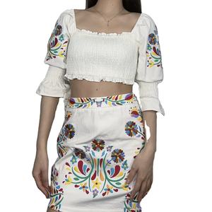 Nouvel ensemble deux pièces décontracté Bohème : Gilet brodé et mini-jupe, haut smocké sexy - Product Image 1