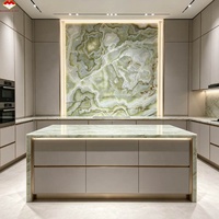 Dalle d'onyx vert afghan moderne translucide pour plan de travail de cuisine, îlot, lavabo de salle de bain, design mural et de sol pour salon