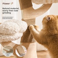 Arbre à chat de luxe personnalisable avec design floral, en bois et sisal écologiques, résistant à l'usure et aux rayures, produit pour animaux de compagnie