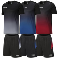 Vêtements de sport d'été pour hommes Fitness Jogger Training Mens Shorts et T Shirt Suit Custom Logo 2 Piece Running Shorts Set