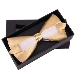 <span class=keywords><strong>Noeud</strong></span> <span class=keywords><strong>papillon</strong></span> en plumes d'<span class=keywords><strong>or</strong></span> pour hommes, bon marché, quantité minimale de commande bas pour mariage - Product Image 1