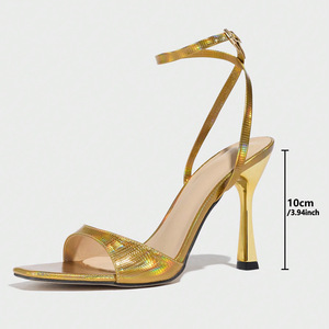 Nuevo Estilo de <span class=keywords><strong>Sandalias</strong></span> <span class=keywords><strong>Doradas</strong></span> Versátiles, Elegantes y a la Moda, con Tacón de Aguja y Punta Cuadrada Pequeña para <span class=keywords><strong>Mujer</strong></span> - Product Image 4