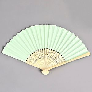 พัดไม้ไผ่พับได้แบบพกพา สลักสีและโลโก้ได้ตามต้องการ - ของขวัญทางธุรกิจ - Product Image 1