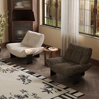 Fauteuil de salon moderne sans accoudoirs, à assise large et rembourré, avec pieds en bois, pour hall d'hôtel, appartement, salon et réception
