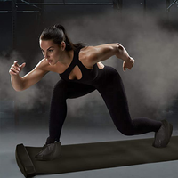 Planche à glissière portable avec patins à glissière pour entraînement d'équilibre à faible impact, patinage, hockey, remise en forme, entraînements à domicile, tapis de glisse