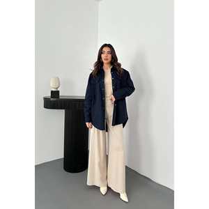 Blusas y Camisas de Gabardina Azul Marino para Mujer al por Mayor para Comodidad y Estilo - Product Image 4