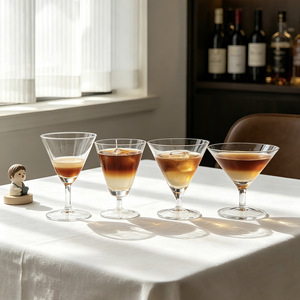 Bicchieri da Martini Artigianali con Stelo Corto, Bicchierini Ecologici per Miscelare Martini, Ideali per Feste - Product Image 3
