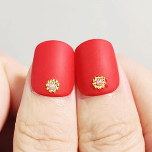 24 Uds <span class=keywords><strong>uñas</strong></span> postizas cuadradas cortas con pegamento exótico decorativo 3D Prensa en juego de <span class=keywords><strong>uñas</strong></span> <span class=keywords><strong>mate</strong></span> rojo <span class=keywords><strong>rosa</strong></span> Punta de <span class=keywords><strong>uñas</strong></span> postizas embalaje personalizado - Product Image 4