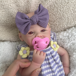 <span class=keywords><strong>Premium</strong></span> Silikon 17'' Reborn Baby Mädchen Realistische Venen-Detaillierte Haut Glatte Hand Neugeborenen-Puppe Kinderbegleiter - Product Image 4