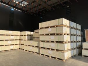 Films adhésifs transparents en EVA haute performance pour <span class=keywords><strong>la</strong></span> fabrication <span class=keywords><strong>de</strong></span> verre, largeur personnalisable <span class=keywords><strong>de</strong></span> 1m à 2,5m, installation facile, certifiés ISO et CE - Product Image 6