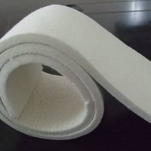 Máquina de Corte Industrial para Telas No Tejidas de Rayón/Poliéster, Ecológica, con Alta Absorción de Aceite, Resistencia al Desgaste y Rendimiento de Sellado - Product Image 5