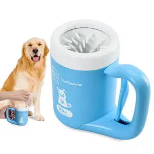Outdoor Portable Pet Dog Paw Cleaner Cup Soft Silicone Foot Washer pulisci zampe di cane un clic manuale Quick Feet Wash Cleaner