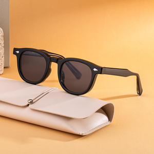 Lunettes de soleil ovales pour femmes ZT-99305, monture noire en PC, protection UV400, classe 2, pare-soleil, monture en plastique et métal - Product Image 3