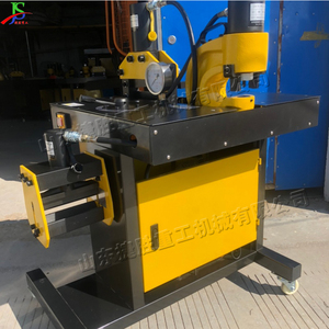 Machine à poinçonner, plier et couper les barres <span class=keywords><strong>de</strong></span> <span class=keywords><strong>cuivre</strong></span> multifonctionnelle à <span class=keywords><strong>prix</strong></span> avantageux, 3 en 1, machine <span class=keywords><strong>de</strong></span> traitement des barres <span class=keywords><strong>de</strong></span> <span class=keywords><strong>cuivre</strong></span> - Product Image 3