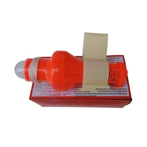 Lampe <span class=keywords><strong>de</strong></span> <span class=keywords><strong>sauvetage</strong></span> auto-allumante au lithium pour gilet <span class=keywords><strong>de</strong></span> <span class=keywords><strong>sauvetage</strong></span> à eau douce et bateaux – Vente en gros - Product Image 4