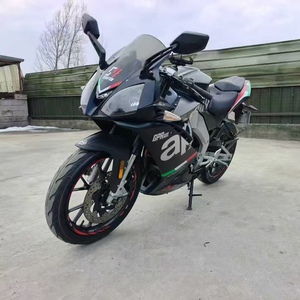 <span class=keywords><strong>Aprilia</strong></span> 150 Moto Sportiva Usata a Benzina con Motore Brushless - Product Image 6