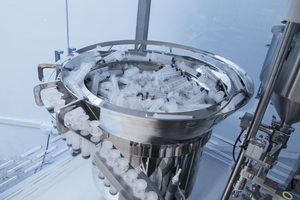 Machine de remplissage et de capsulage de gel liquide électrique automatique pour <span class=keywords><strong>sauce</strong></span>, boisson cosmétique, verre en plastique chimique, moteur inclus - Product Image 6