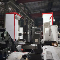 Centre d'usinage CNC 5 axes automatique haute précision pour le traitement des moules métalliques et des pièces de boîtier automobile