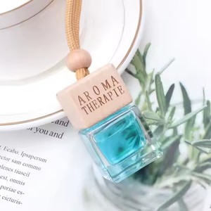 Di lusso portatile Mini appesa legno Cool <span class=keywords><strong>auto</strong></span> profumo deodorante per ambienti in stile moderno di vendita calda vetro flaconcino liquido deodorante per ambienti - Product Image 6