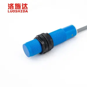 Sensor de proximidade capacitivo de plástico Série M18 - Sensor de proximidade capacitivo de encaixe de tubulação de plástico
