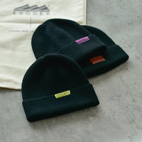 Bonnet d'hiver tricoté unisexe en acrylique 100% avec revers, broderie de haute qualité, personnalisable avec lettres et logo, idéal pour le voyage