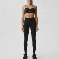 Ensemble deux pièces de sport d'été pour femme en Spandex/Polyester uni avec logo en maille sur le devant, séchage rapide, tenue décontractée