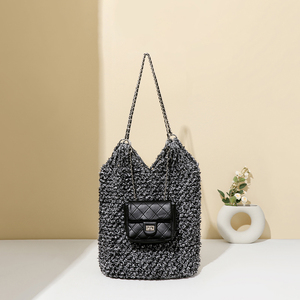 Borsa a Mano Artigianale da Donna in Stile Antico con Tasca a Rete, Catena, Grande Capacità, Design Casual e Personalità Unica - Product Image 2