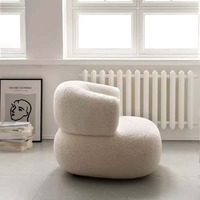 Fauteuil individuel de détente confortable en bois massif avec revêtement en tissu de luxe au design moderne