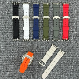 <span class=keywords><strong>Correa</strong></span> de <span class=keywords><strong>reloj</strong></span> inteligente con diseño de <span class=keywords><strong>marea</strong></span> a la moda para Apple 42 44 45 46 49mm Material de silicona a prueba de golpes <span class=keywords><strong>reloj</strong></span> <span class=keywords><strong>correa</strong></span> de muñeca reemplazo - Product Image 6