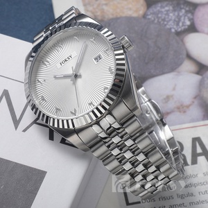 Orologio di Lusso da <span class=keywords><strong>Uomo</strong></span> Foksy dal Design Unico con Numeri Arabi, Cinturino in Acciaio Inossidabile Larghezza 20mm, Quadrante 40mm, al Quarzo con Giorno e Data - Product Image 6