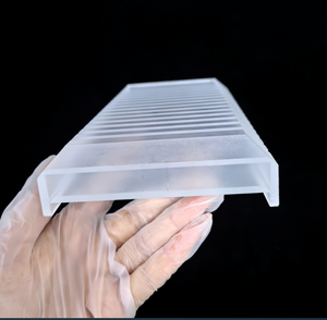 לוח קוורץ אטום בהתאמה אישית, יריעת קוורץ, לוח קוורץ מט, קדוח ומלוטש ליישומי פוטו-וולטאיים וחיתוך - Product Image 3