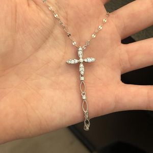 Collier en argent pur S925 avec un diamant unique, design brossé givré doré fluide, style polyvalent de luxe léger 'Œil du diable' - Product Image 1