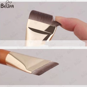 Nouvelle vente chaude tête plate Super mince BB crème correcteur du <span class=keywords><strong>visage</strong></span> <span class=keywords><strong>pinceau</strong></span> de maquillage manche en bois doux Ultra mince <span class=keywords><strong>pinceau</strong></span> de fond de teint liquide - Product Image 3