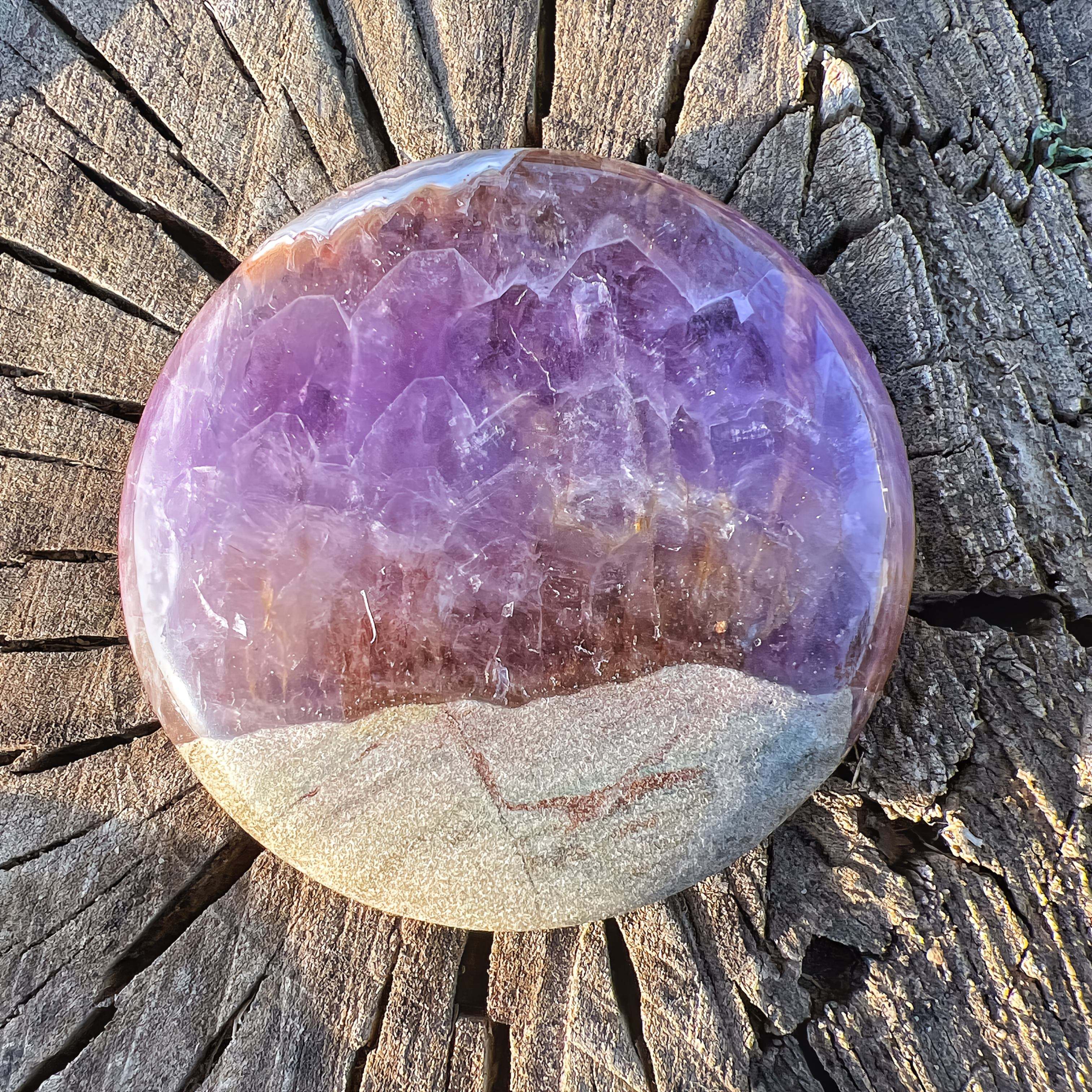 อาเมทิสต์อาเกตทรงกลมสำหรับฝ่ามือ