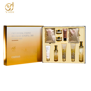 Guangdong Factory Direct Salon de beauté haut de gamme ensemble de soins de la peau produits d'hydratation nourrissants raffermissants sérum blanchissant à <span class=keywords><strong>l</strong></span>'arbutine <span class=keywords><strong>acné</strong></span> - Product Image 1