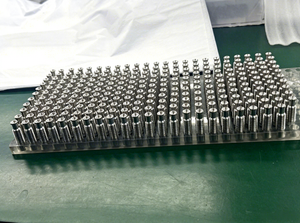 โรงงานรับรองมาตรฐาน ISO9001 บริการงานกลึง CNC อะลูมิเนียมและสแตนเลสแบบกำหนดเองสำหรับชิ้นส่วนเครื่องจักรกลที่มีความแม่นยำสูง - Product Image 2