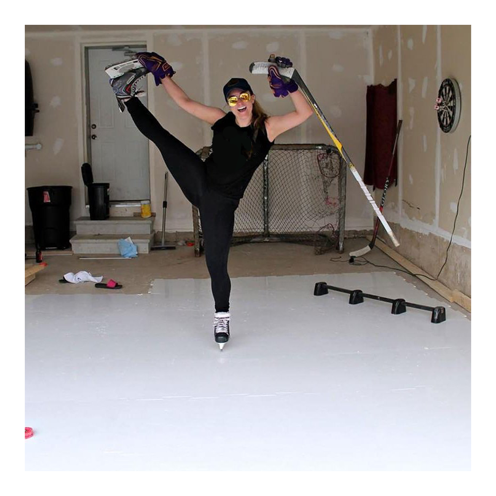 15mm Mobile Indoor And Outdoor Synthetic Ice Rink For Skating