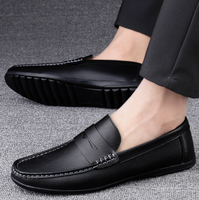 Mocassins Homme Dreamy Stark en Cuir Microfibre Souple et Creux, Blanc et Noir, à Enfiler, Doublure en Maille, Semelle Intérieure EVA, Idéals pour l'Été et Toutes Saisons