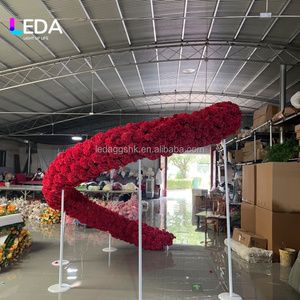 อุปกรณ์จัดงานแต่งงาน LEDA ซุ้มแต่งงานรูปตัว S พร้อมดอกกุหลาบสีแดง ซุ้มดอกไม้ขนาดใหญ่ ฉากหลังงานแต่งงานสำหรับงานอีเว้นท์และงานปาร์ตี้ - Product Image 3