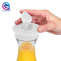 Carafe à eau en plastique PC personnalisée de 2 L avec couvercle, écologique, transparente, moderne, multi-usages