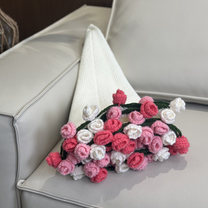 Bouquet de fleurs et de lys de la <span class=keywords><strong>vallée</strong></span> en fil acrylique fait main au crochet, accessoires pour couvertures et vêtements, pour la décoration intérieure et les cadeaux - Product Image 2