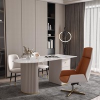 Nouveau design de mobilier de bureau moderne, grand bureau de direction, bureau administratif de style européen