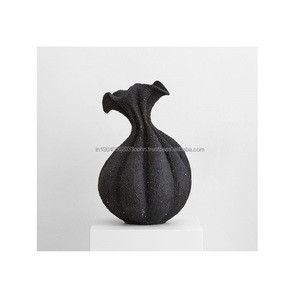 Manufacturer of Tabletop Flower Vase Modern Quality Design Customized Metal Handmade Garden Wedding and <b>Table</b> Decoration Unique - Product Image 2